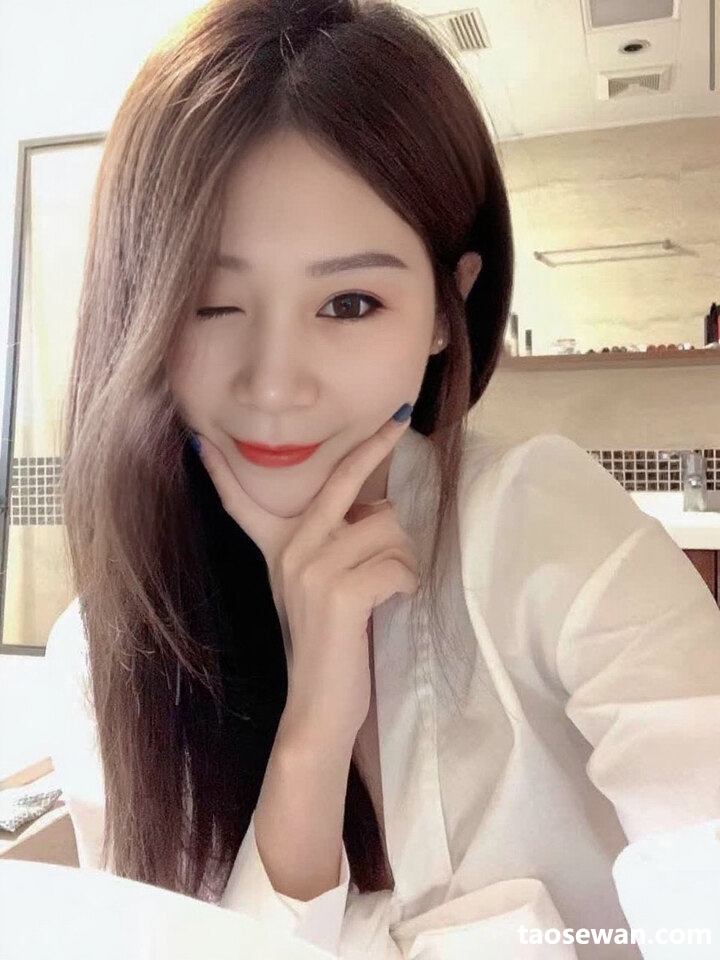 140444pc54qqcppa9cggqc.jpg